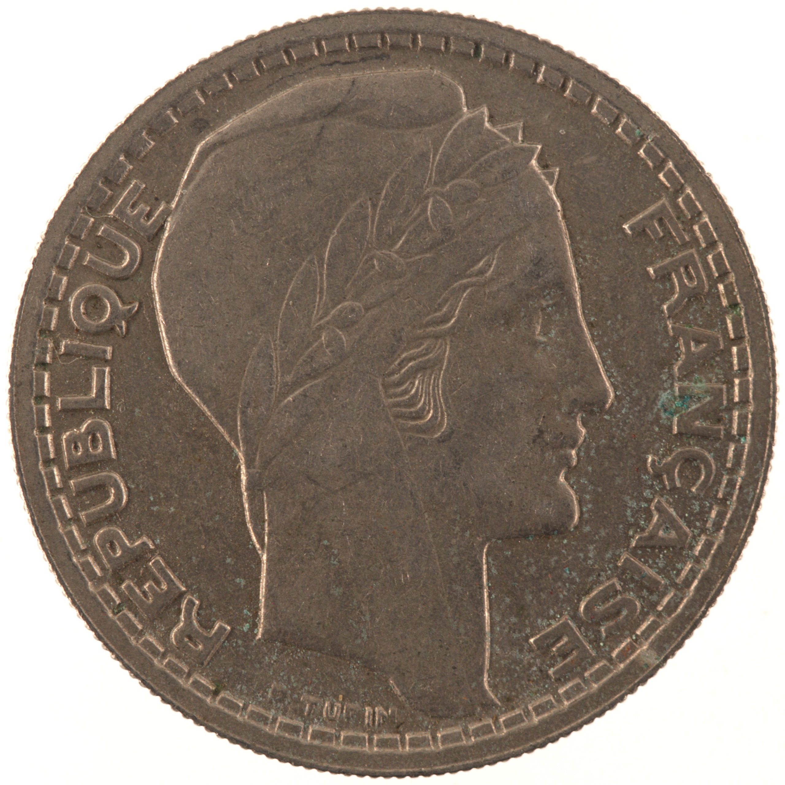 France - Pièce 10 Francs 1946 B cupro-nickel - Turin, grosse tête, rameaux courts – Image 2