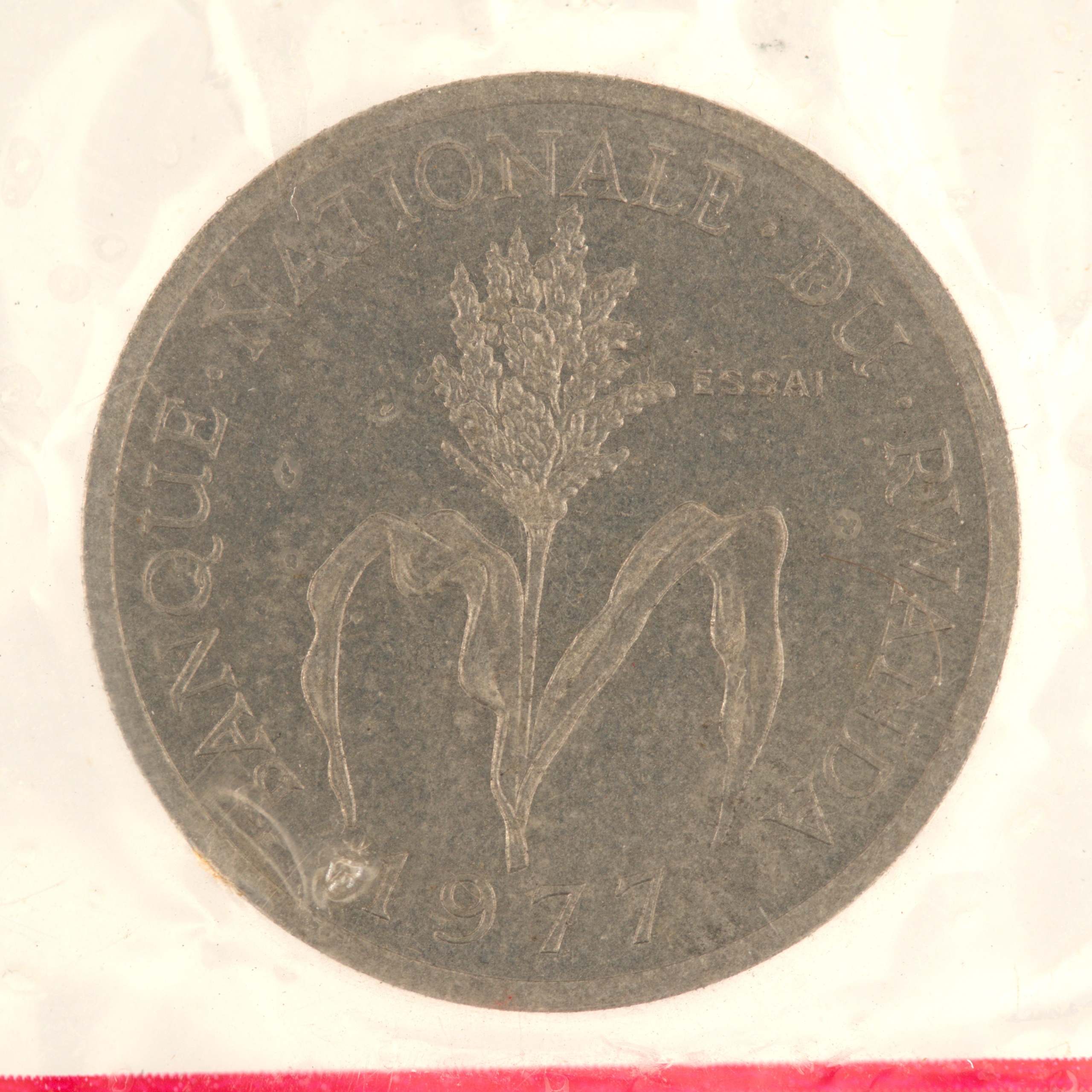 Rwanda - Pièce essai 1 Franc 1977 aluminium - Mil / Armoiries – Image 3